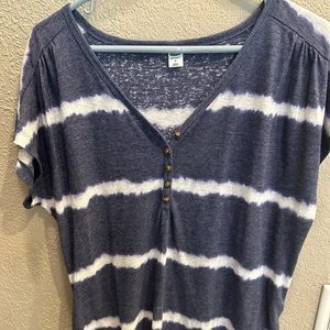Old Navy Maternity Tie Dye Button Shirt size Medium